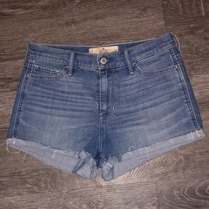 Hollister High Rise Short - Short